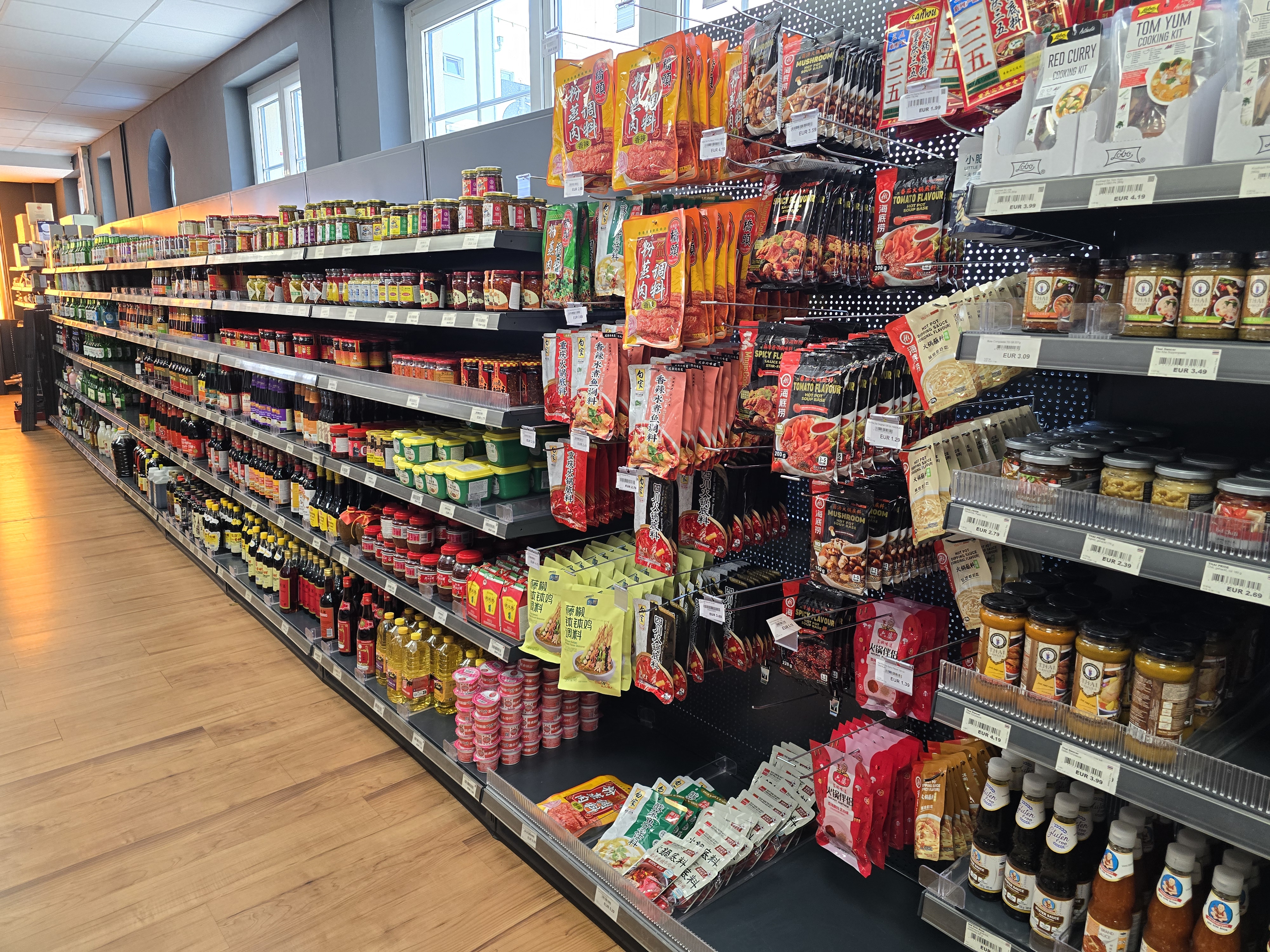 Laden Impression Panda-Panda by JEN Jena